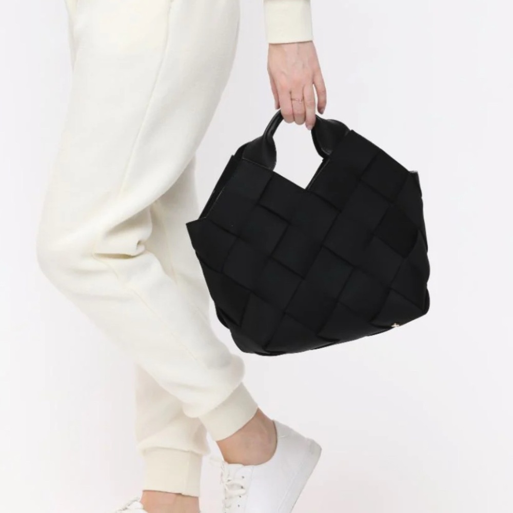 Sol & Selene “Resilience” Woven Neoprene Cross Body Tote Bag - BLACK - NWT